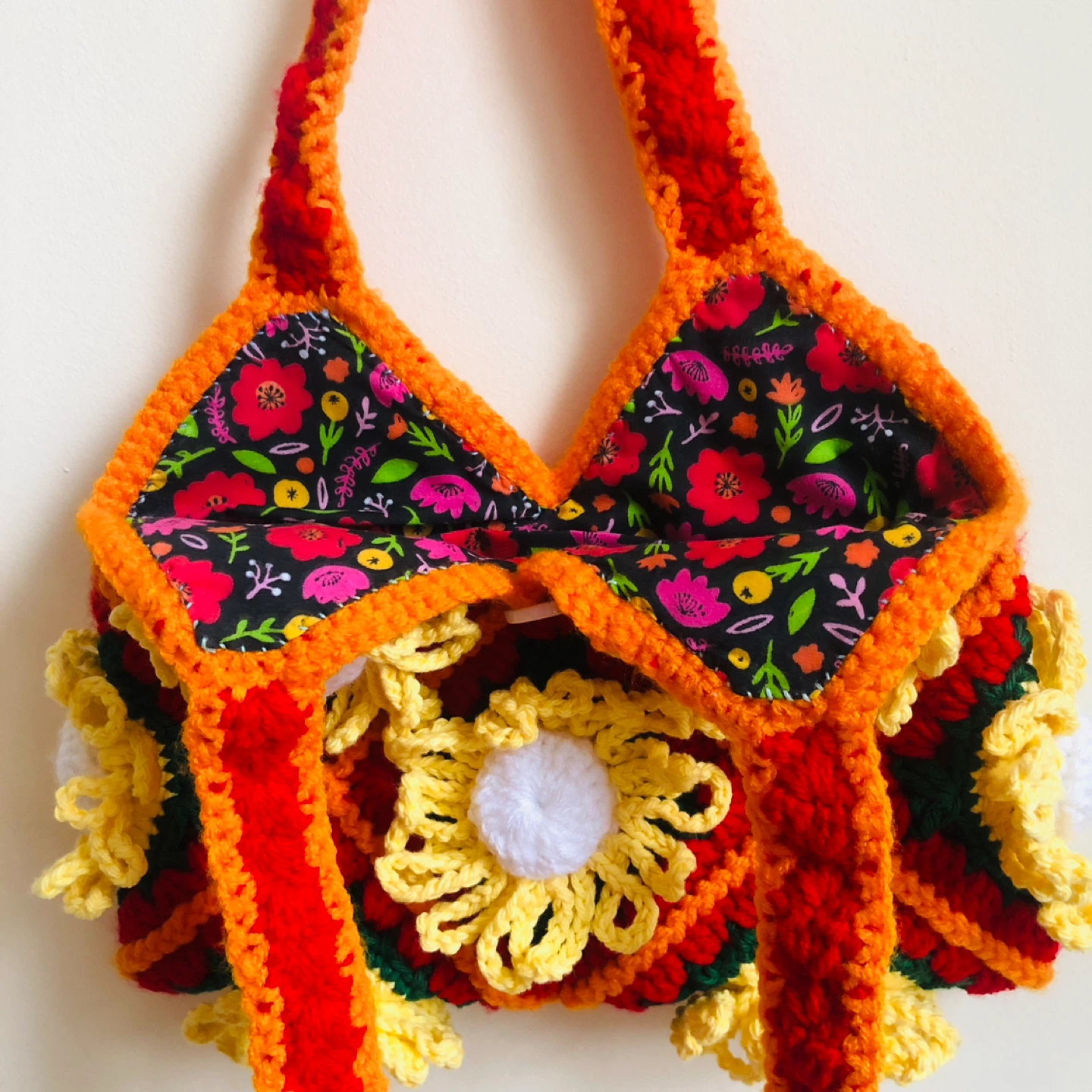 Crocheted Daisy Flower Bag - photo 3