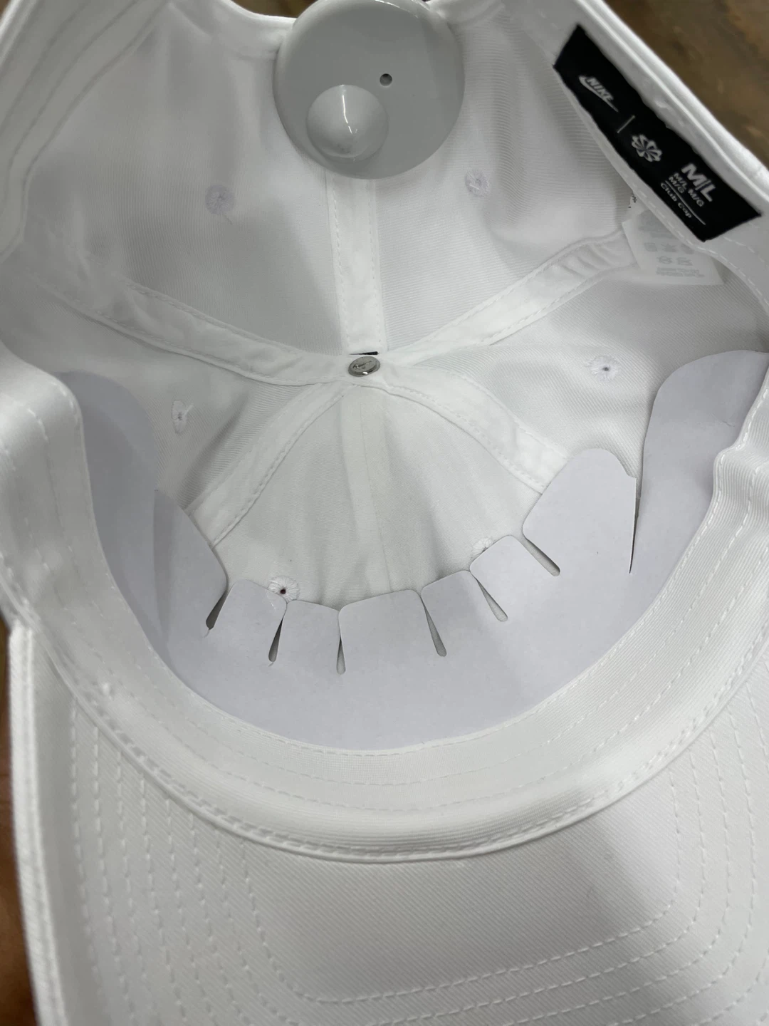 Nike Club Cap M/L White - photo 4