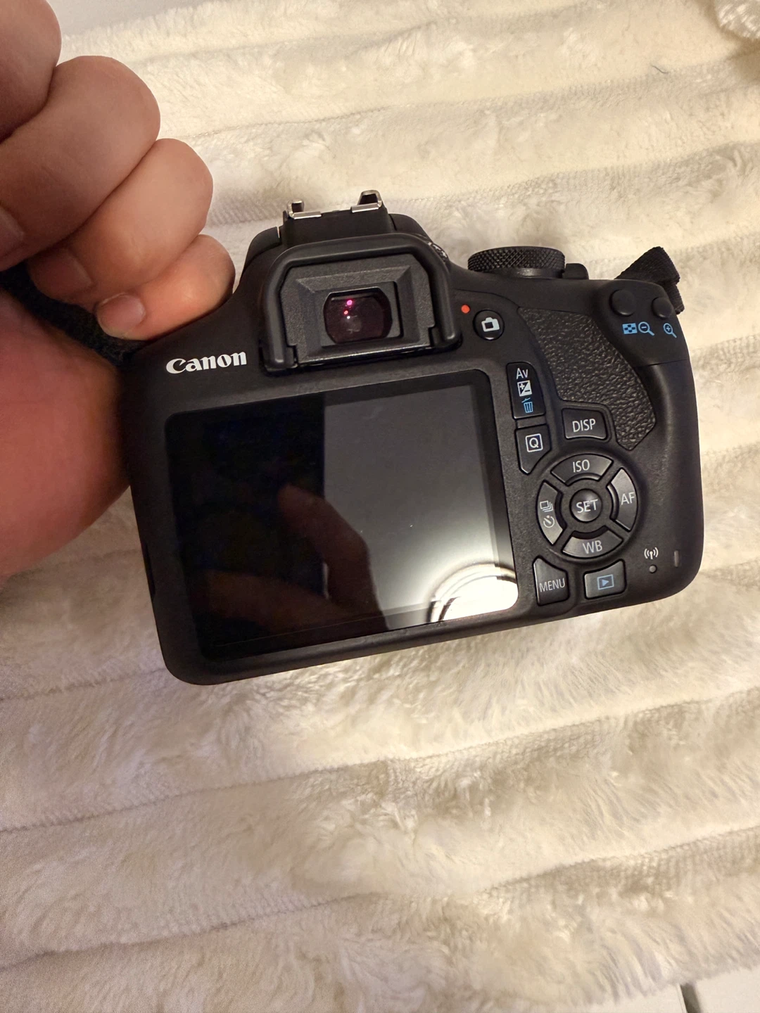 Canon EOS Rebel T7 Camera with 18-55mm Lens - photo 3