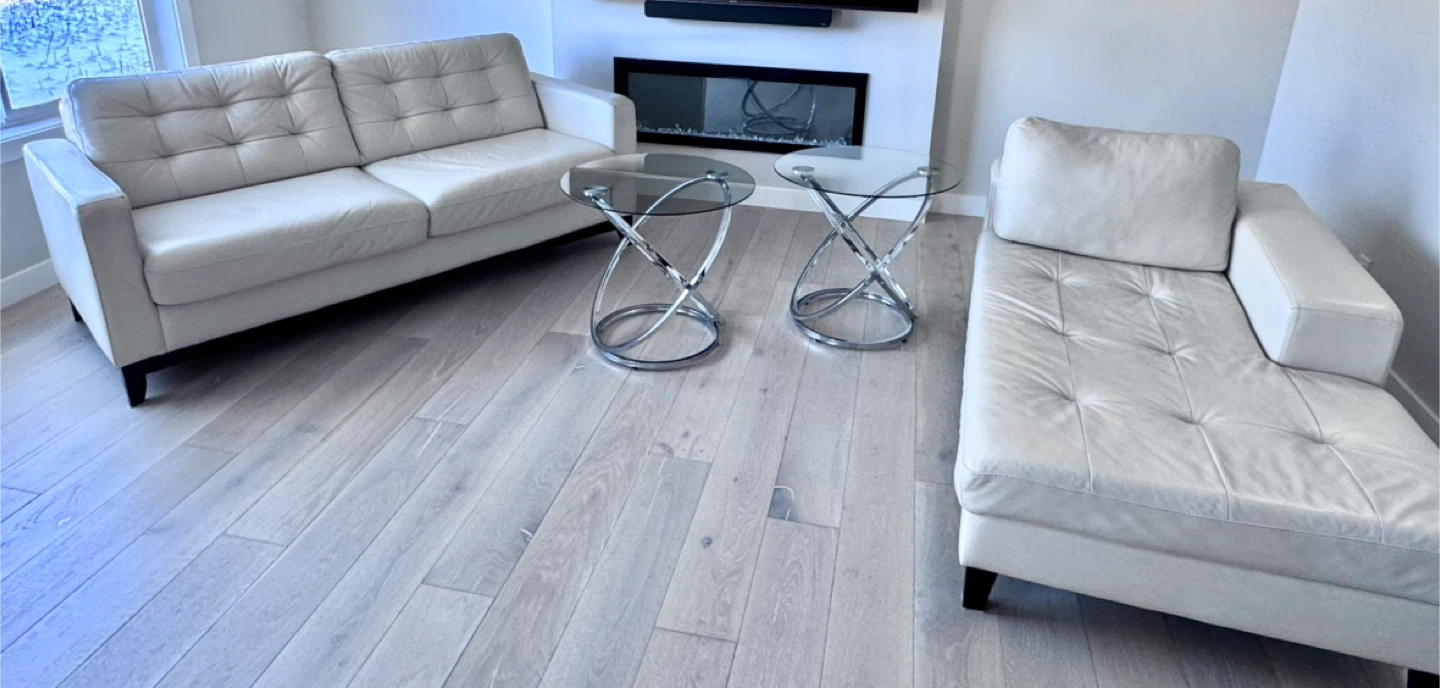 Italian leather sofas & glass/chrome coffee tables - photo 2