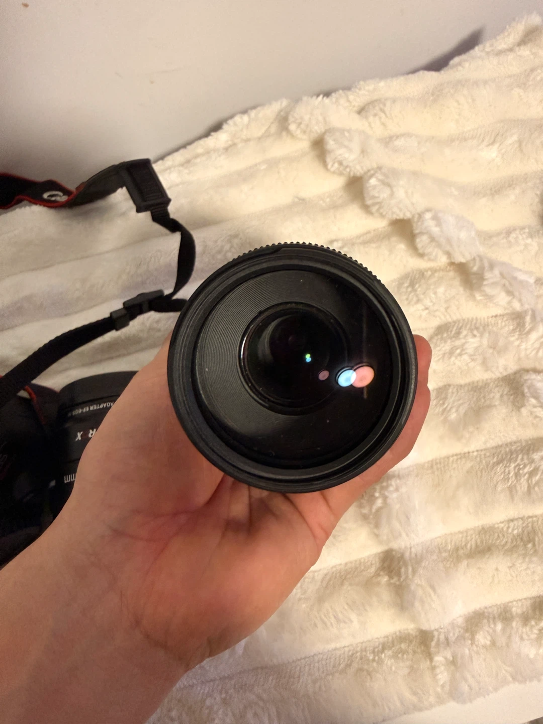 Canon EF 75-300mm f/4-5.6 III Lens - photo 3