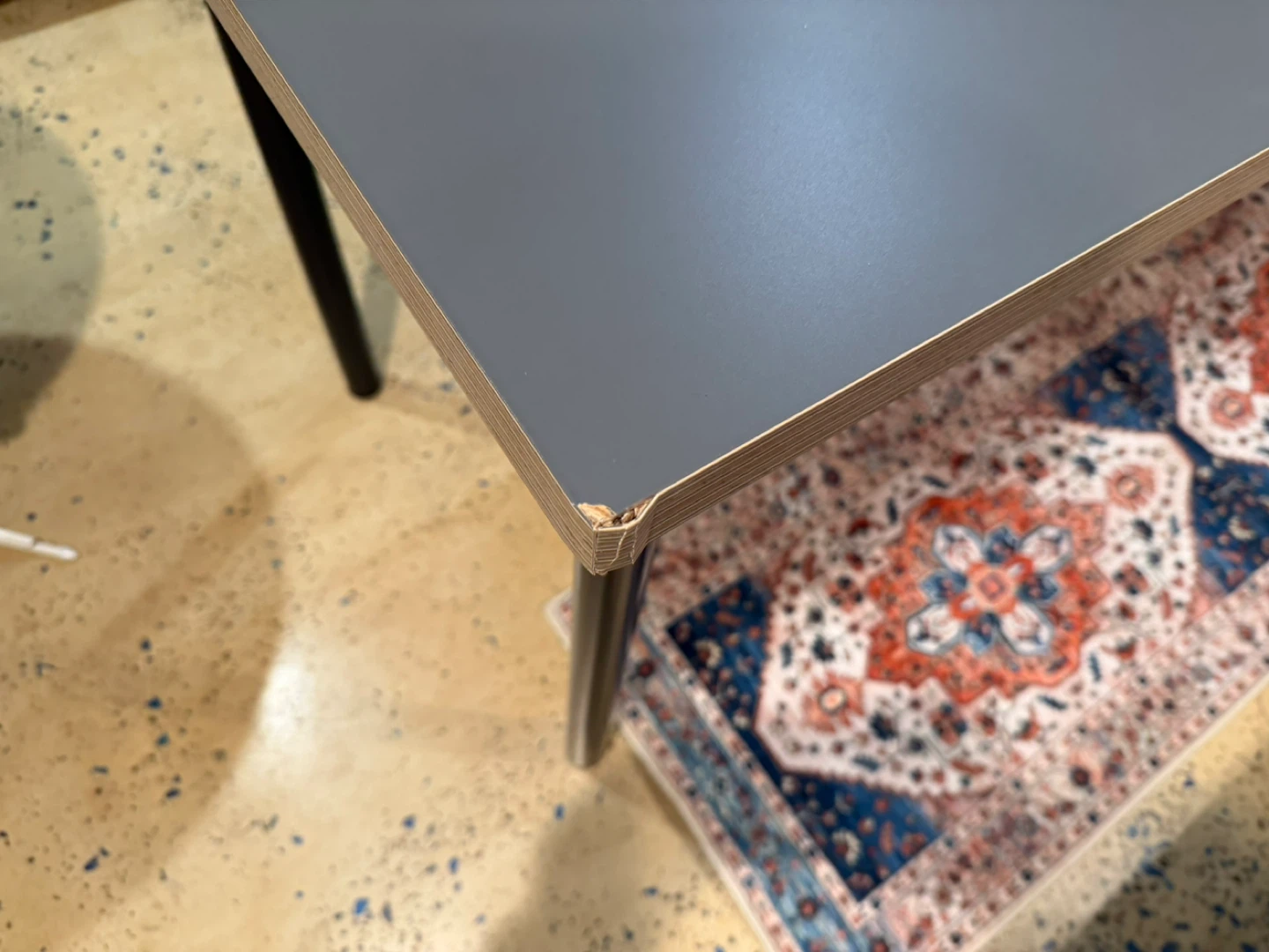 Ikea desk. Two tops - photo 3