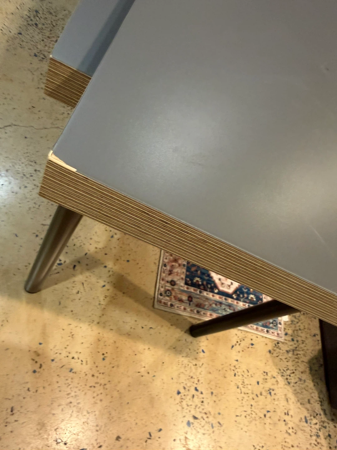 Ikea desk. Two tops - photo 5