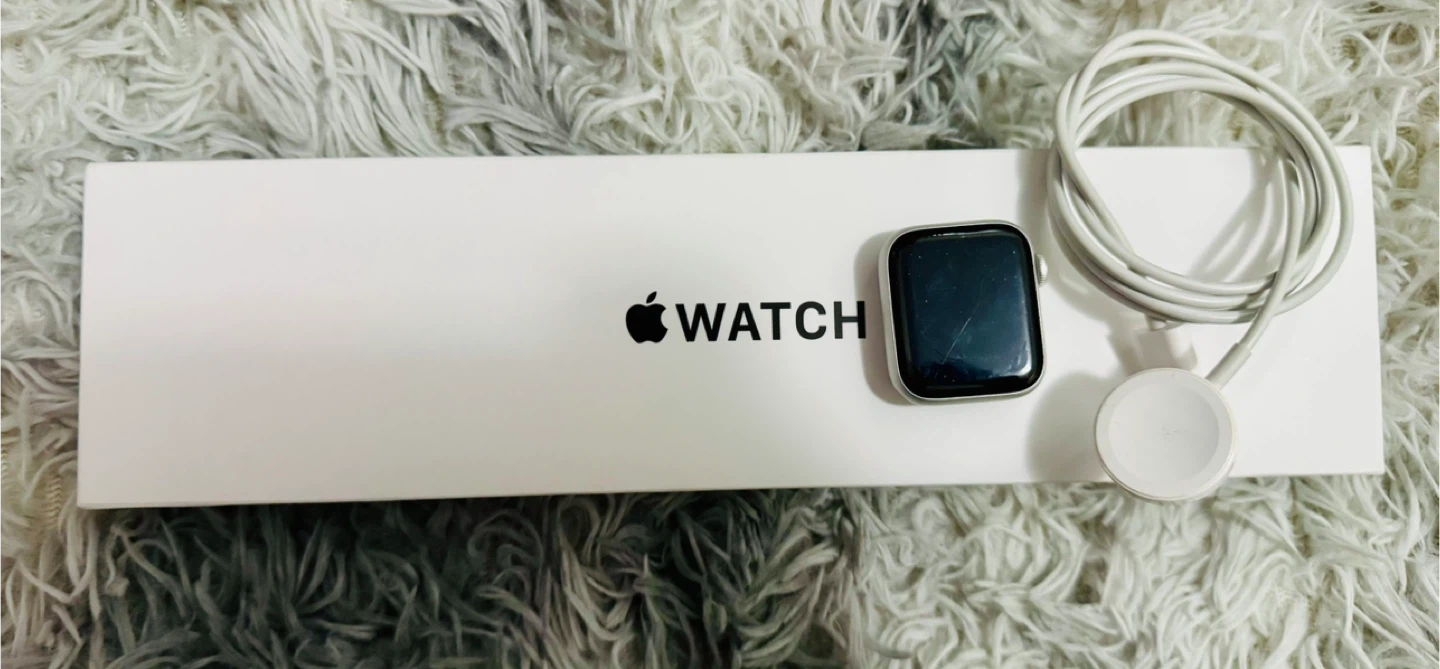 Apple Watch SE (2nd Gen) 40mm Silver Aluminum GPS - photo 5