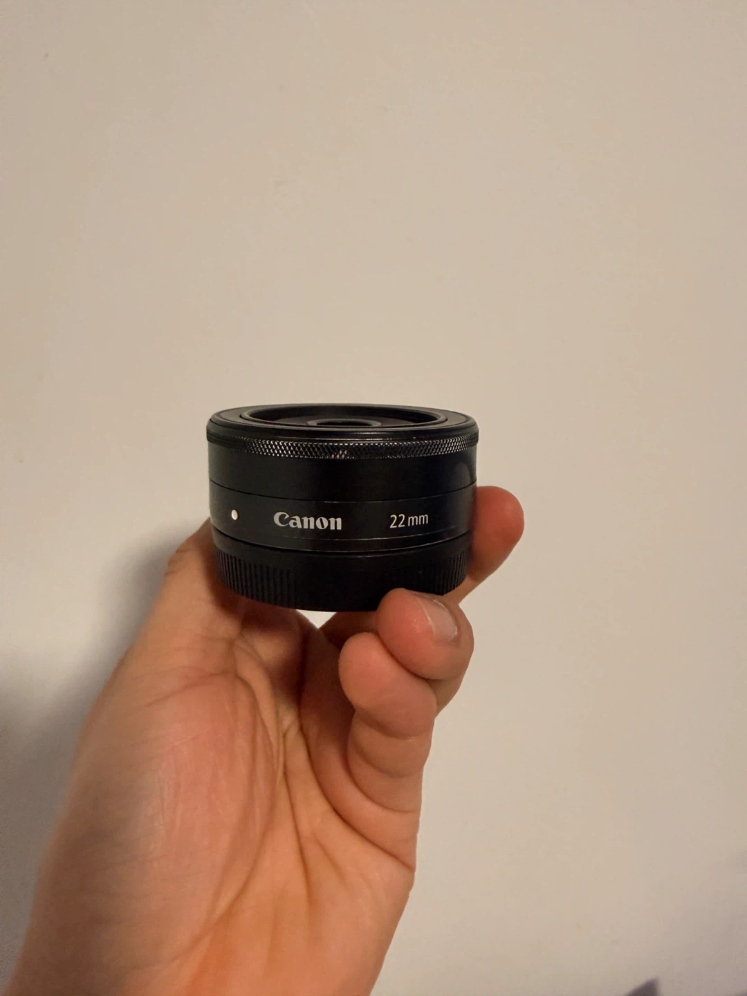Canon EF-M 22mm 1:2 STM Lens - photo 2
