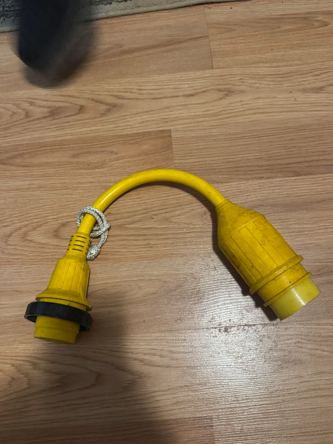 Marinco RV Power Adapter Cord - photo 3