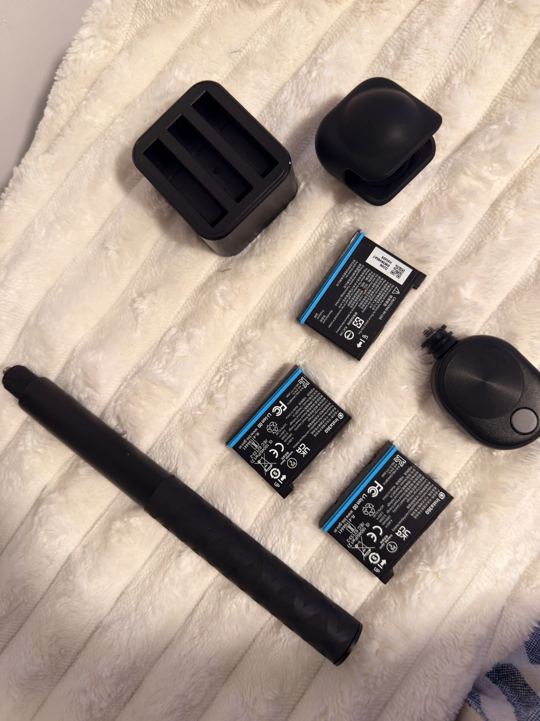 Insta360 X3 360 Action Camera with Accessories - photo 4