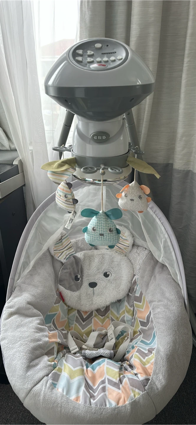 Fisher-Price Sweet Snugapuppy Swing- Dual Motion Baby Swing