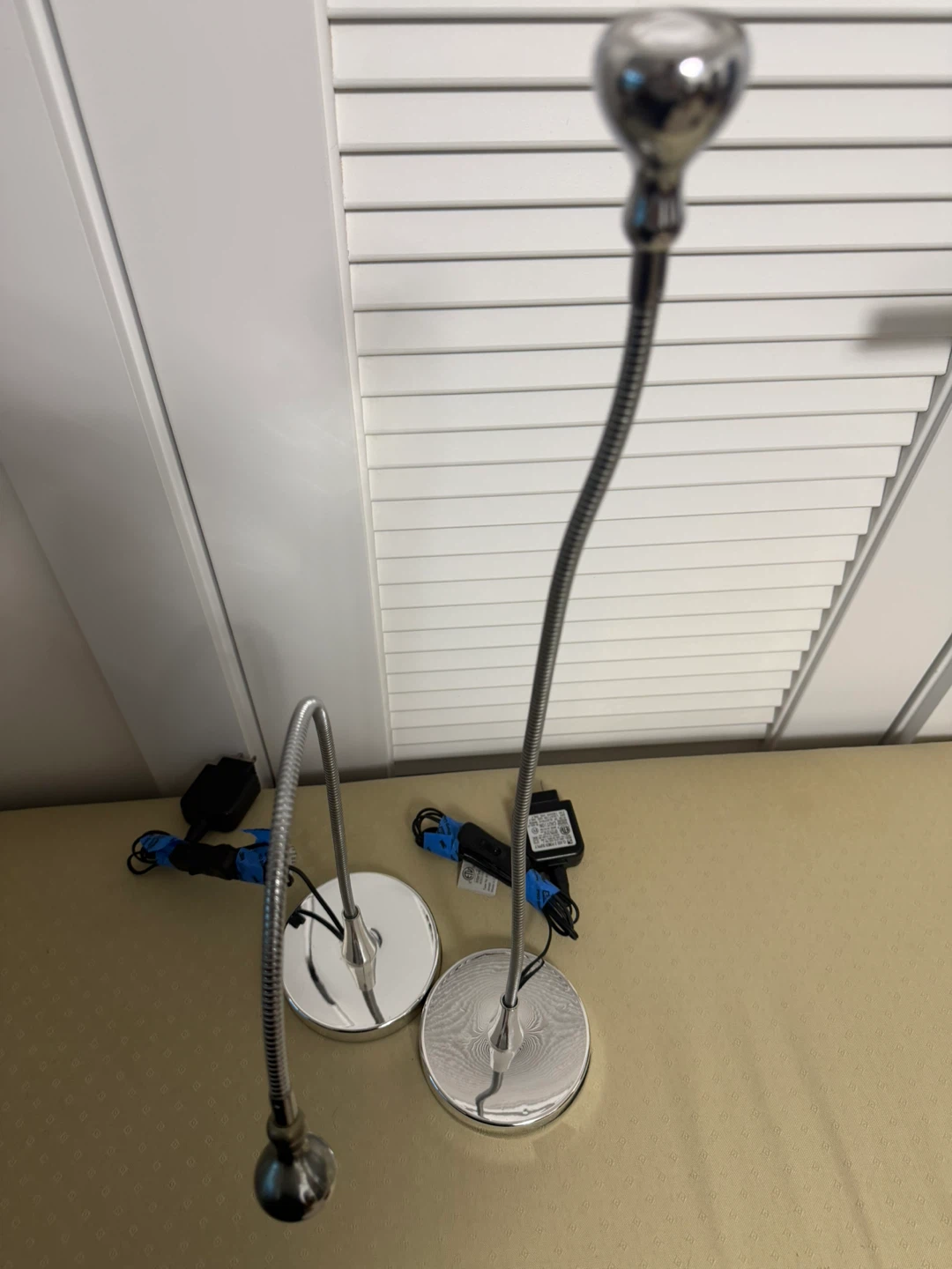 Gooseneck Desk Lamp with LED Light