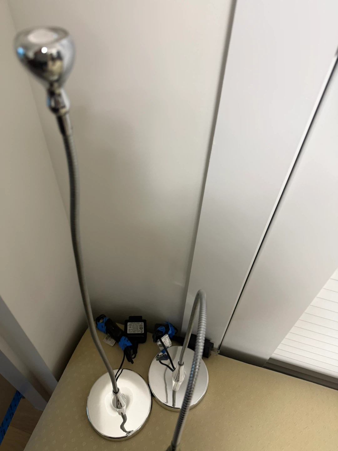 Gooseneck Desk Lamp with LED Light - photo 3