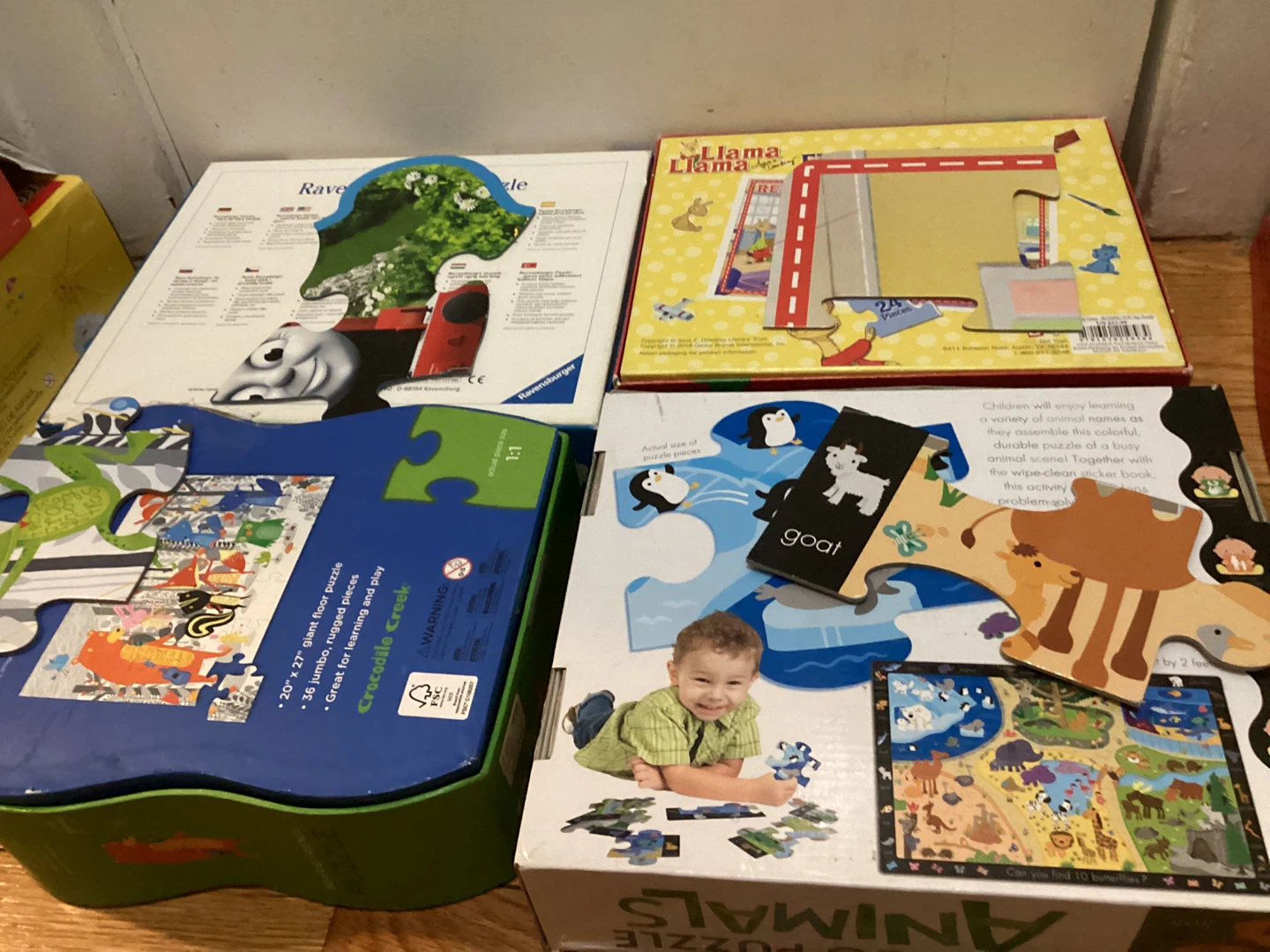 Four kids floor puzzles - 24 and 36 pieces - photo 2