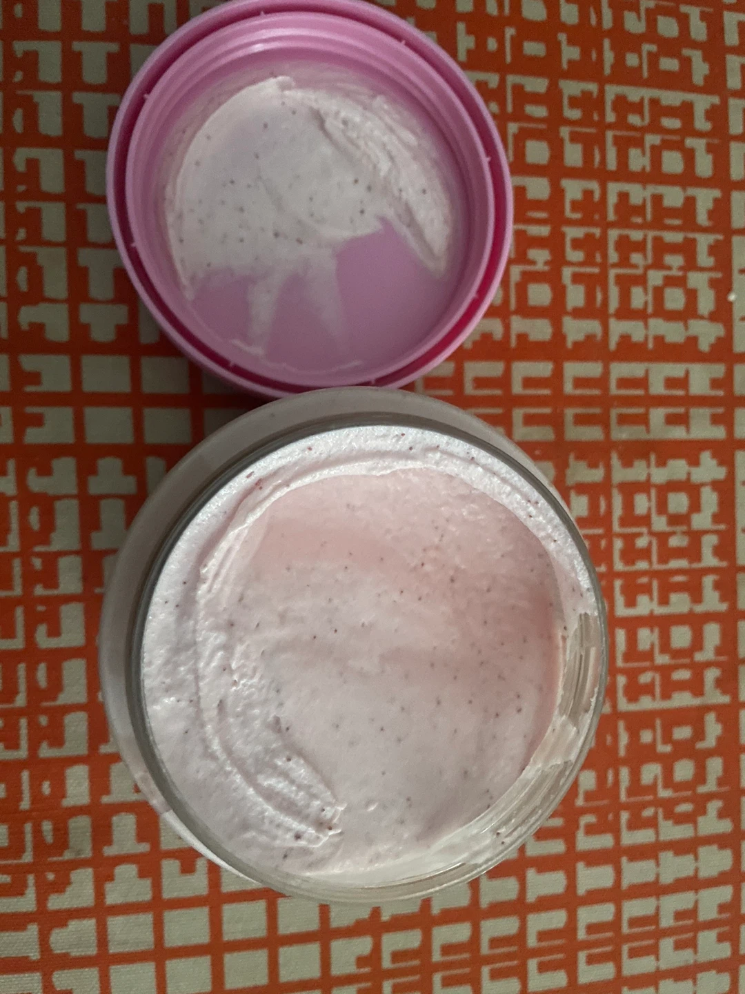 Dove Body Scrub with Rose Oil - photo 4