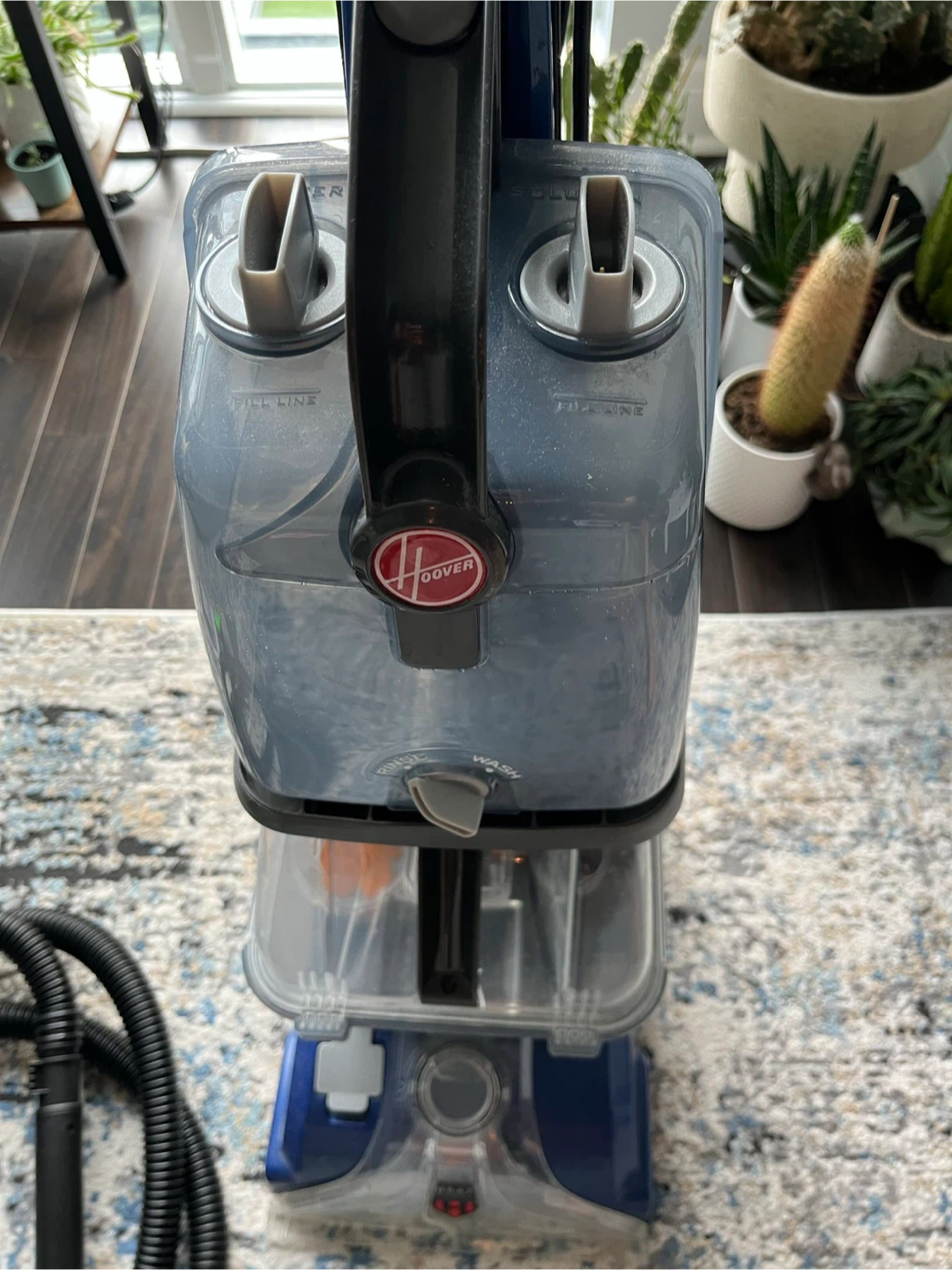 Hoover Power Scrub Deluxe Pet Carpet & Upholstery Cleaner - photo 5