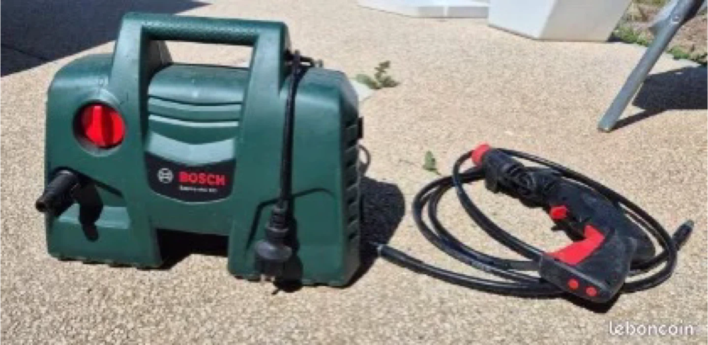 Bosch EasyAquatak 100 High Pressure Washer - photo 2