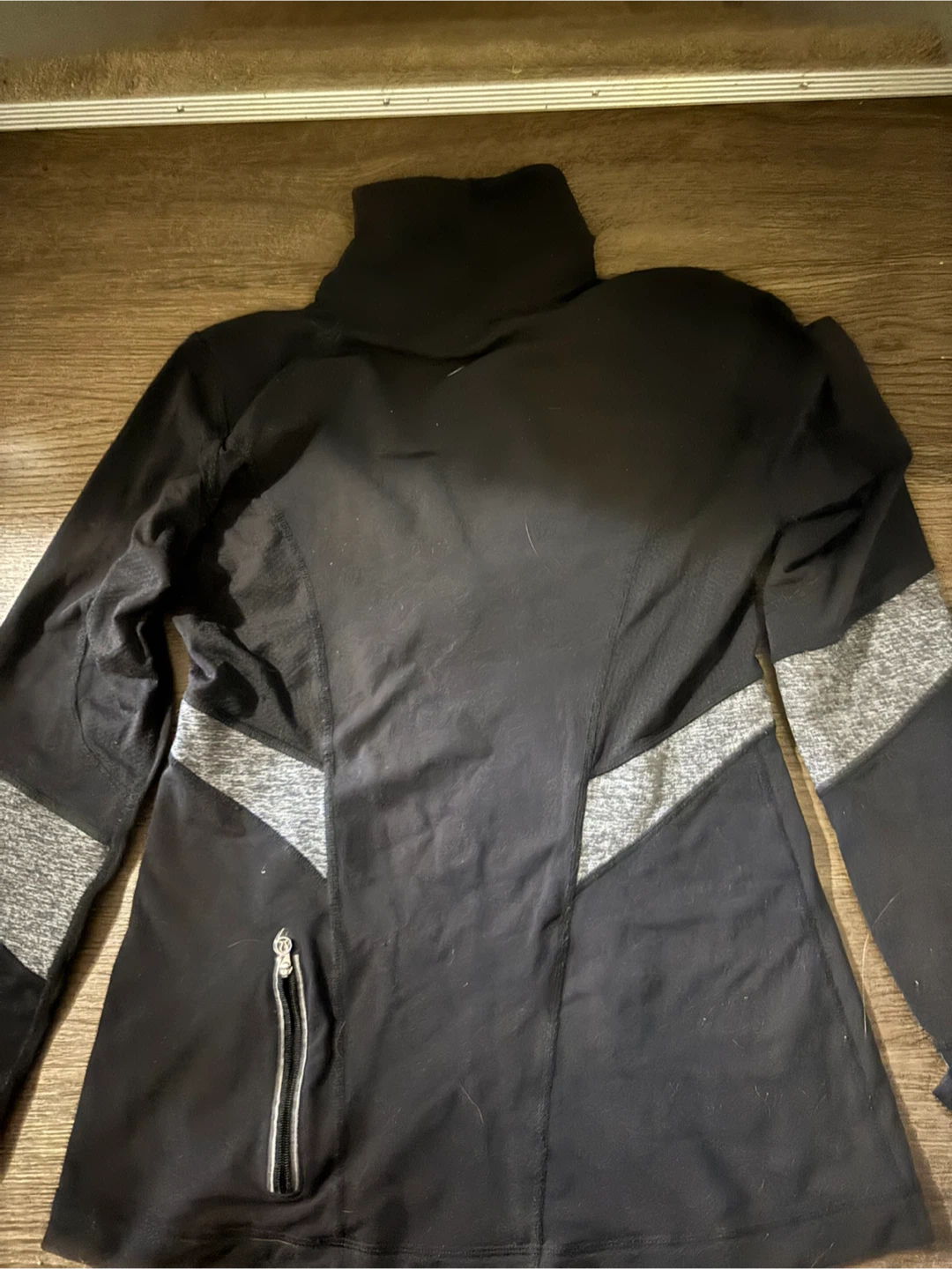 Lululemon Black 1/2 Zip Pullover Athletic Top Size 6 - photo 2