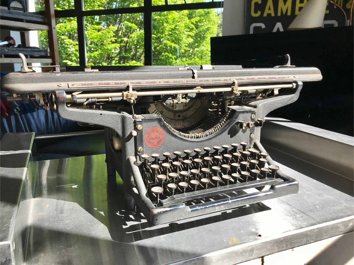 1916 Antique Underwood Typewriter