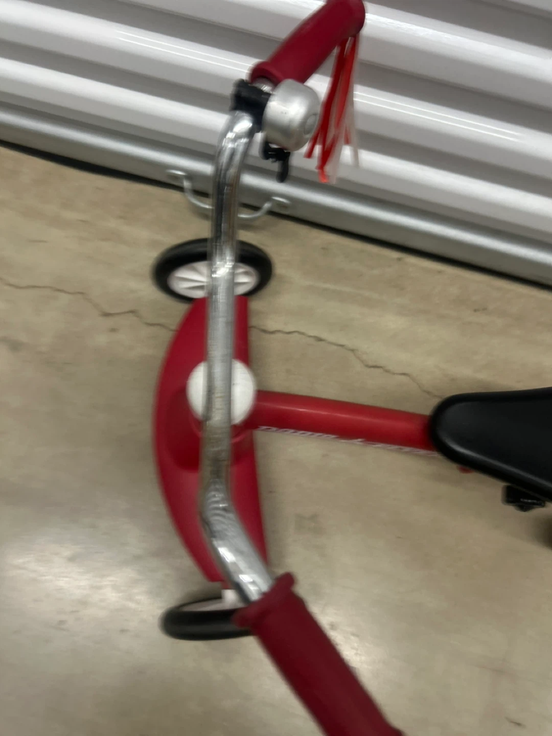 Radio Flyer Red Tricycle with Bell - photo 3