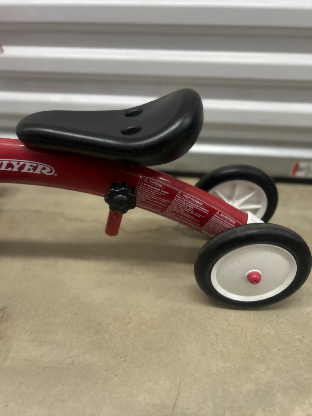 Radio Flyer Red Tricycle with Bell - photo 4