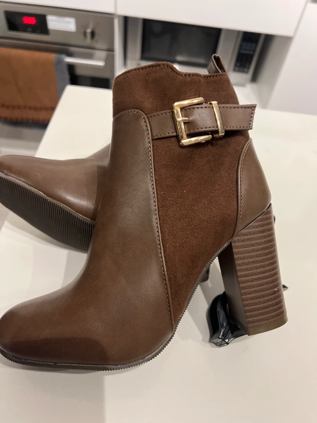 New Women's Brown Ankle Boots - Size 9 - photo 4