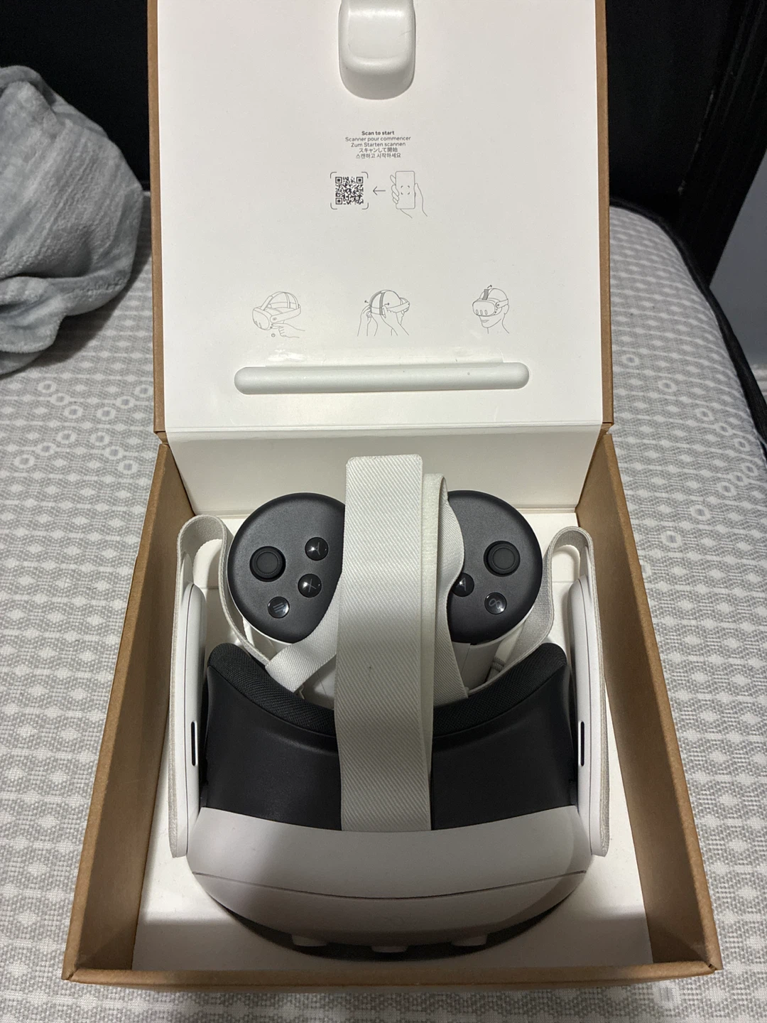 Meta Quest 3 VR Headset