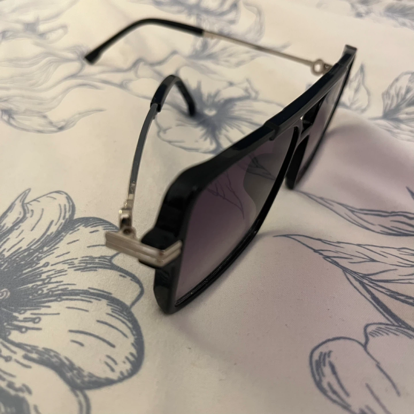 Thrifted Black Square Frame Sunglasses - photo 3