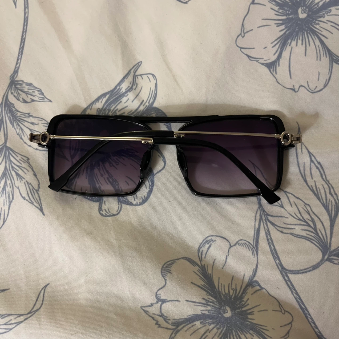 Thrifted Black Square Frame Sunglasses - photo 2