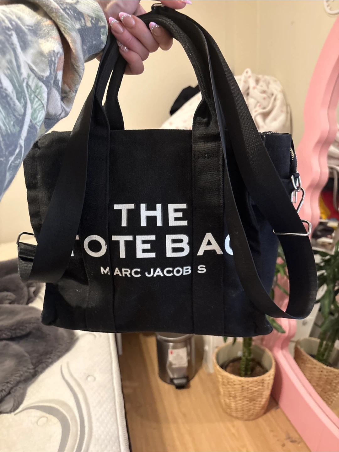 Marc Jacobs The Tote Bag Black Canvas - photo 2