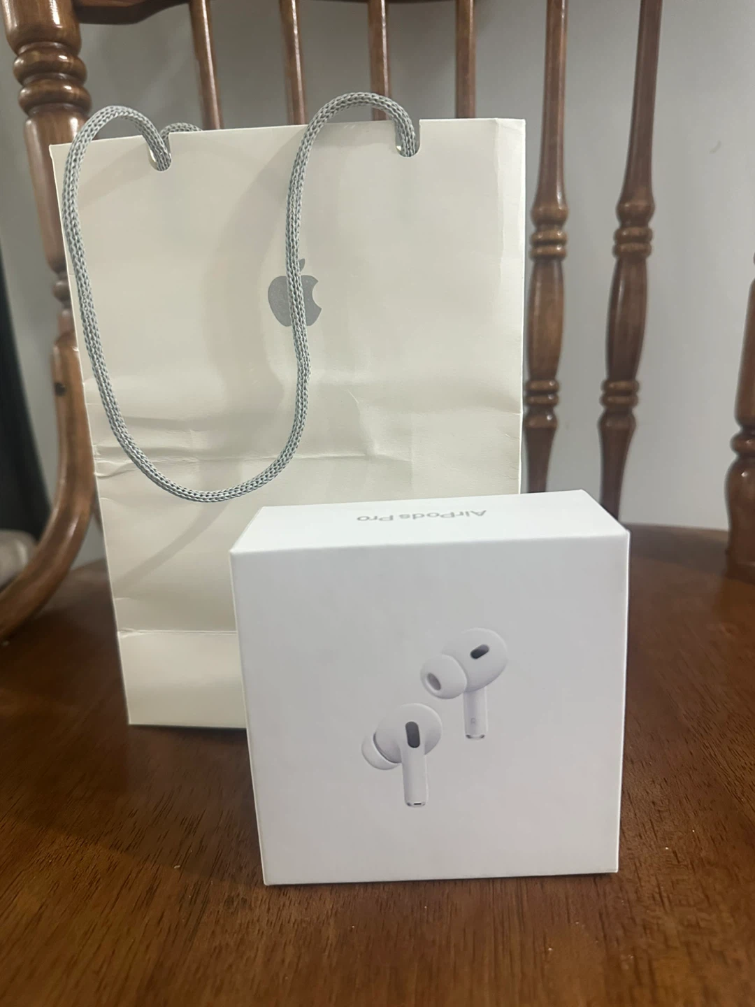 Apple AirPods Pro (2nd gen) - photo 3