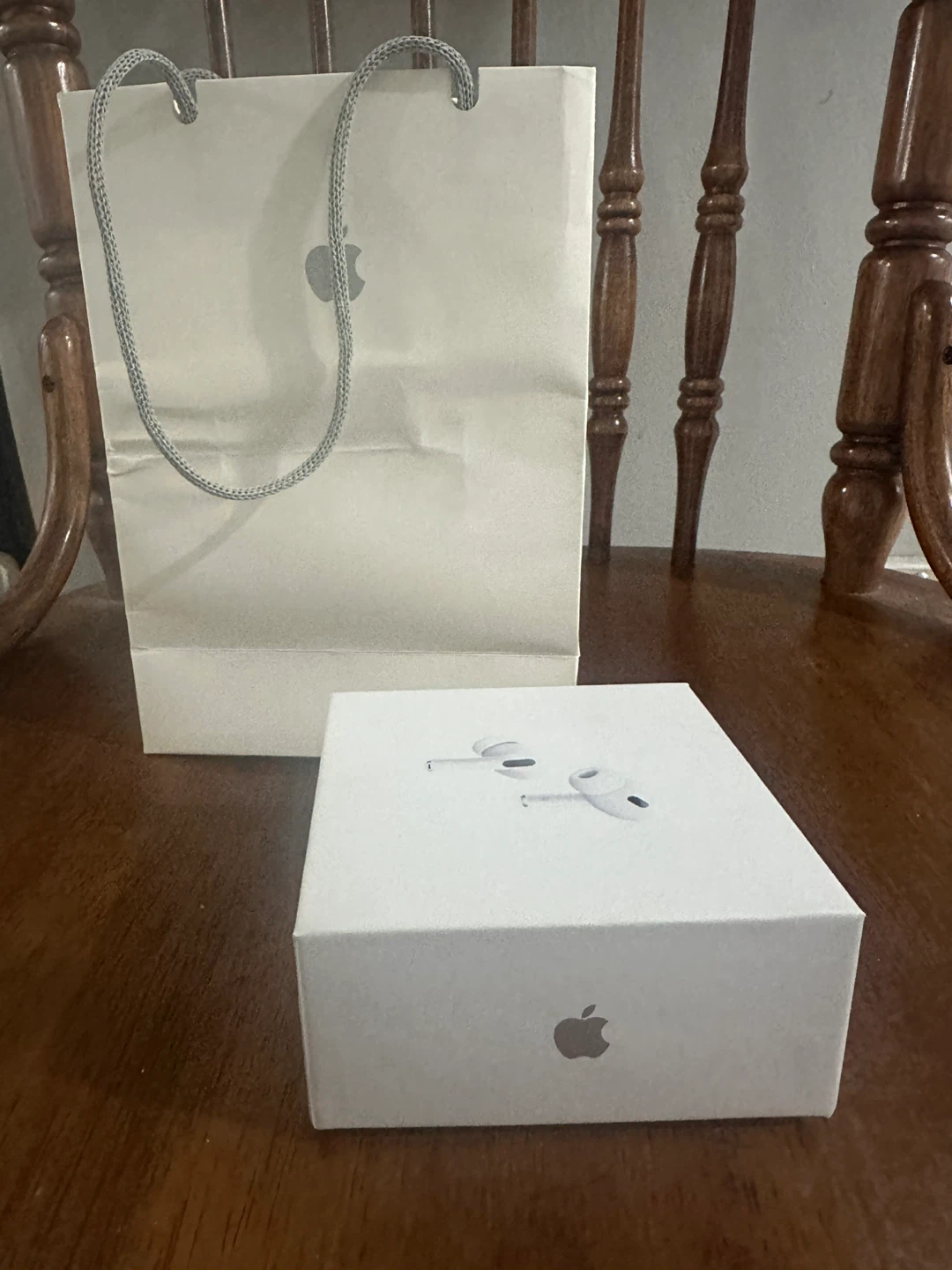 Apple AirPods Pro (2nd gen)