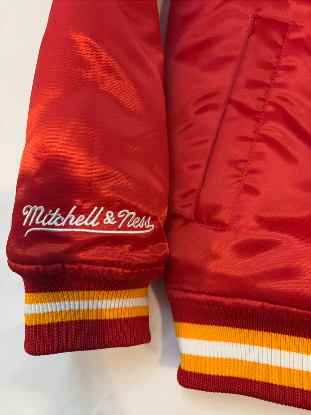 Kansas City Chiefs NFL Mitchell & Ness Bomber Jacket - photo 3