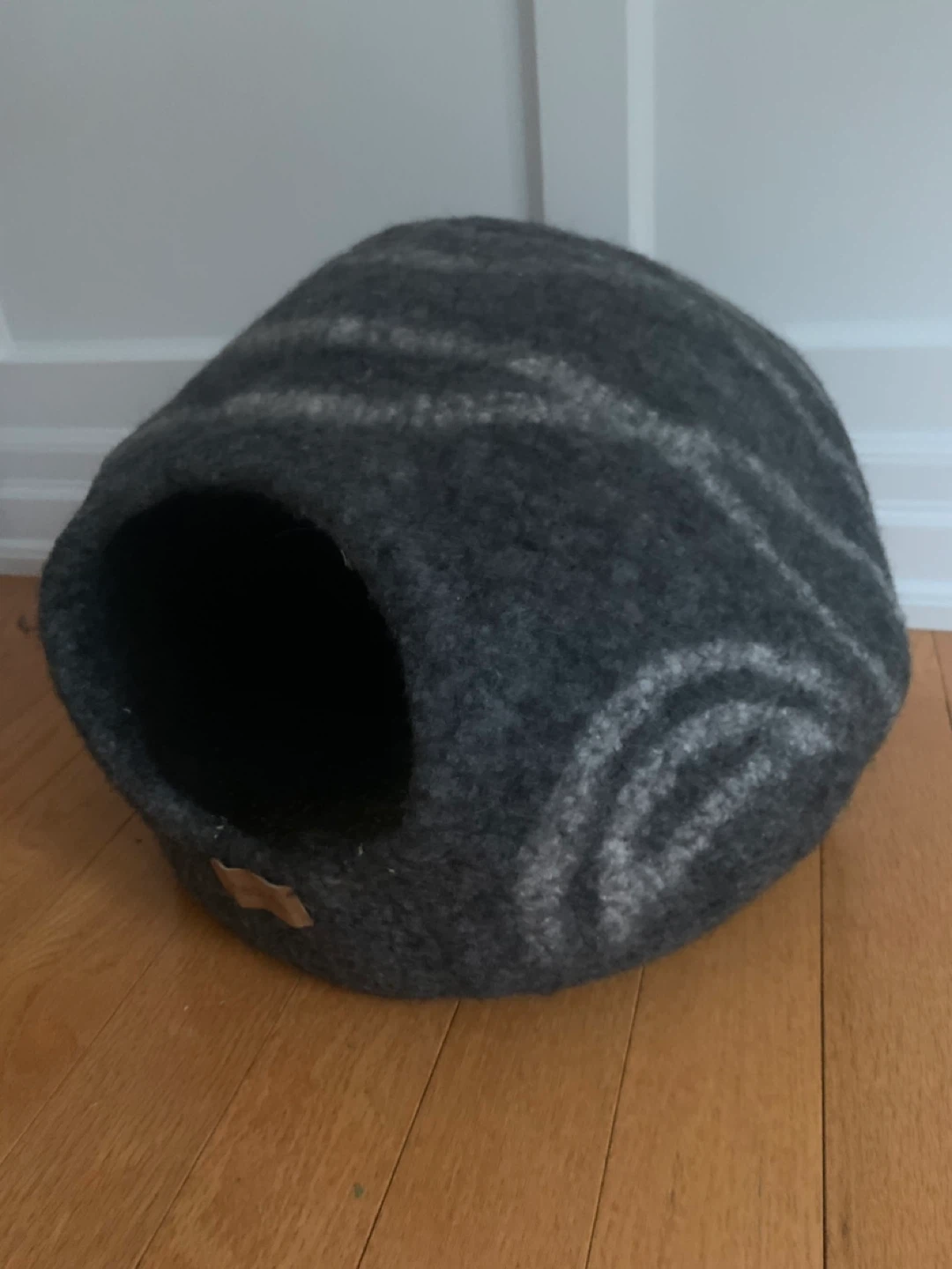 Meowfia Wool Felt Cat Bed Cave - photo 2