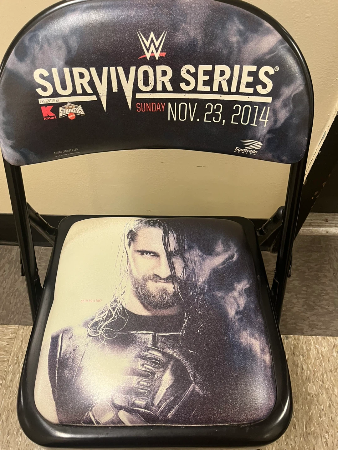 WWE VIP EXPERIENCE CHAIR 2014 - photo 2