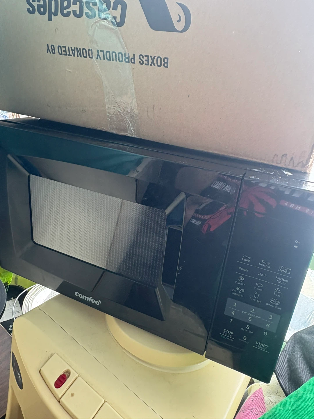 Comfee Microwave Oven - photo 3