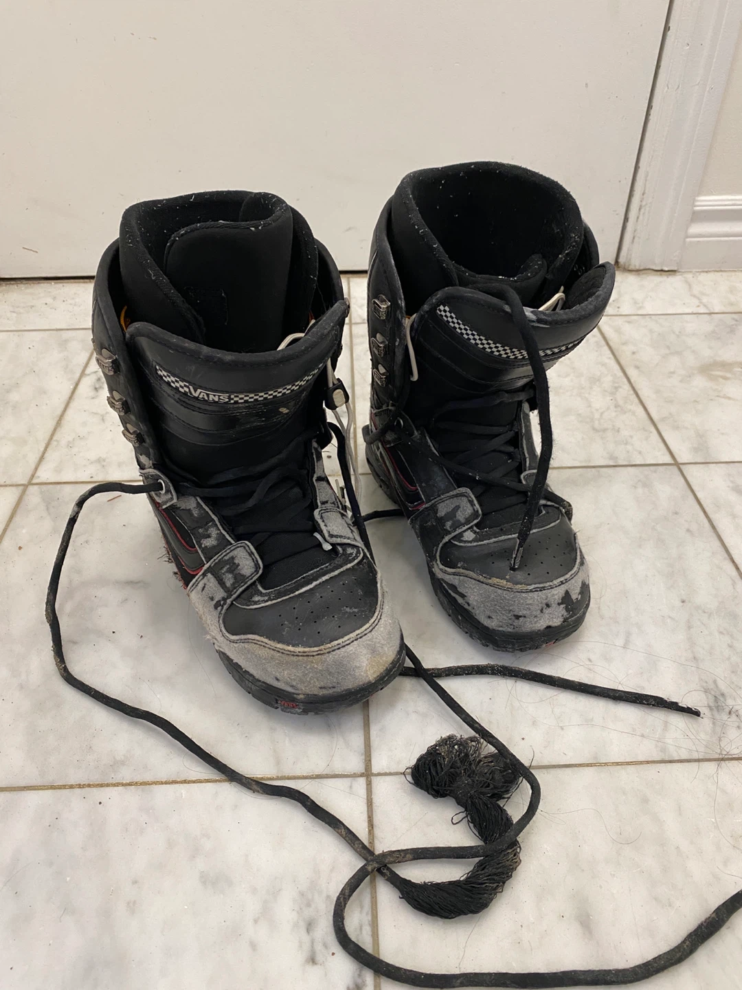 Vans Mantra Snowboard Boots Size 8