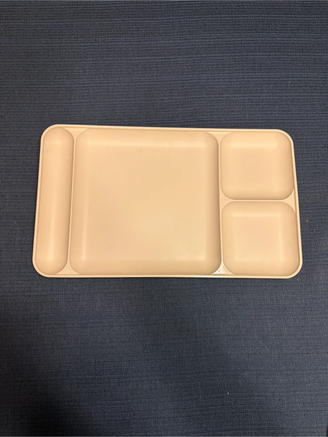 Vintage Tupperware Divided Tray - photo 3