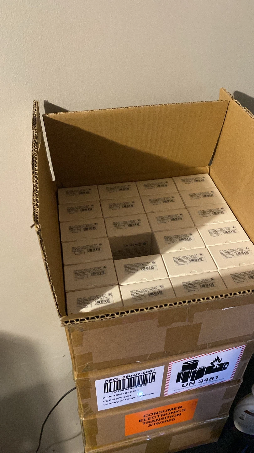 Dealworthy 4 Pack Item Locators (Compatible with Apple Find My) - photo 5