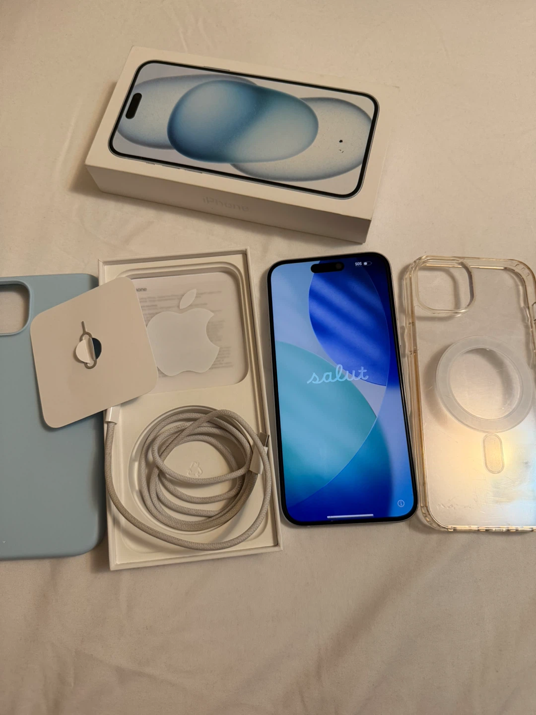 Blue iphone 15 plus + cases - photo 3