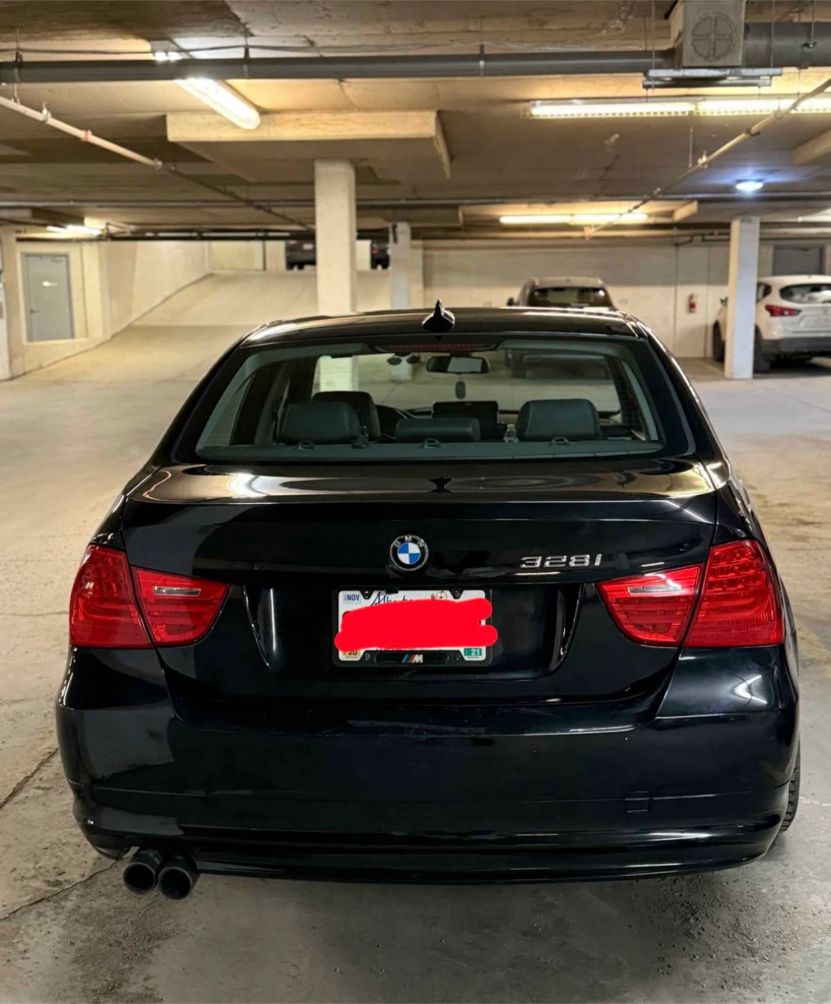 BMW 328i Sedan - photo 4
