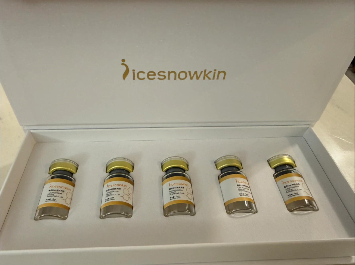 BRAND NEW Luxury Hydrating Skincare Set – 10 Bottles
