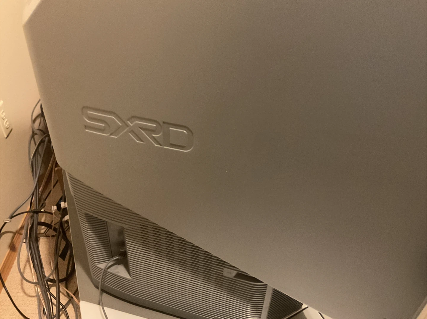 Sony SXRD Rear Projection TV - photo 3