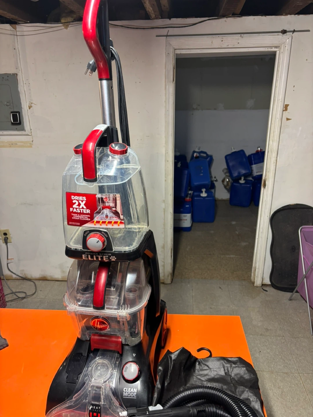 Hoover Elite 2x Faster Carpet Cleaner - photo 2