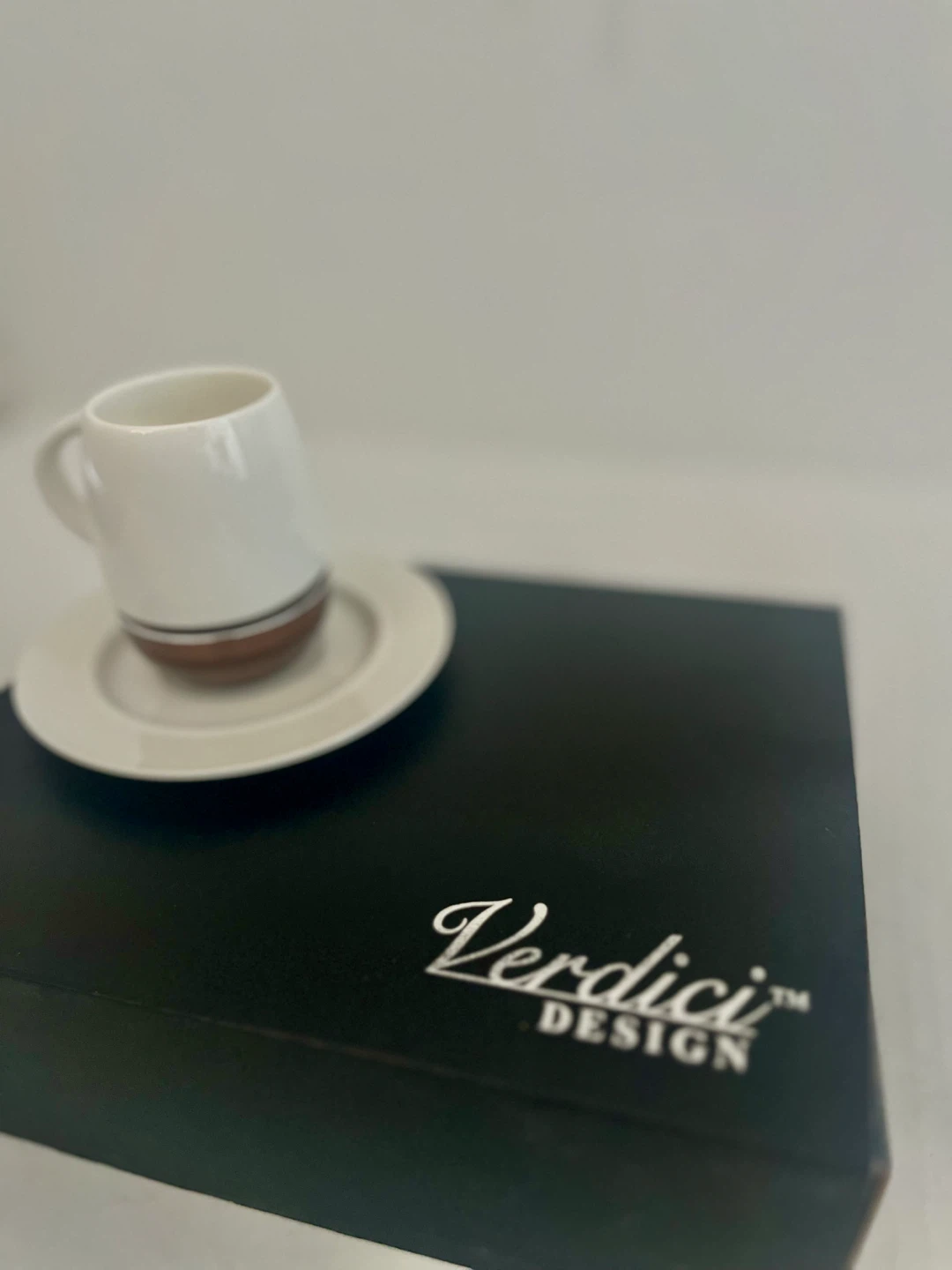 NEW***Verdici Design Coffee Cups & Saucers 2 Set