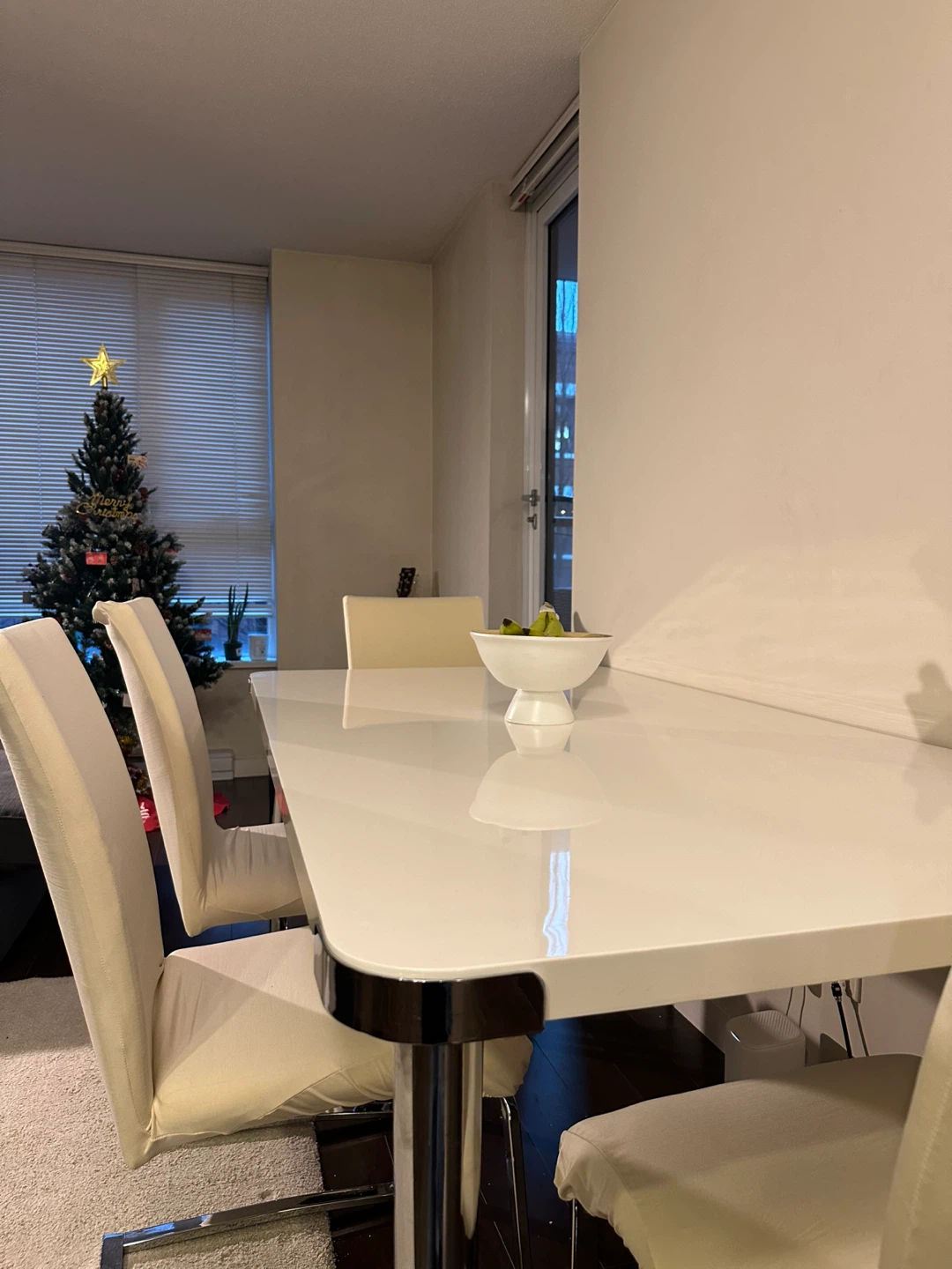 White Dining Table with Chrome Legs - photo 4