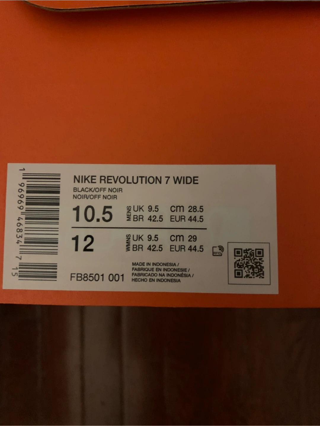 Brand new men nike shoes