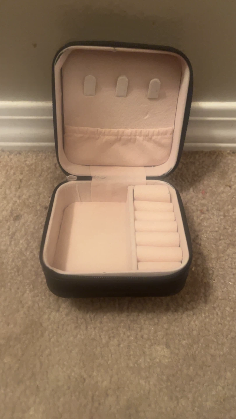 Black Travel Jewelry Organizer Box - photo 2