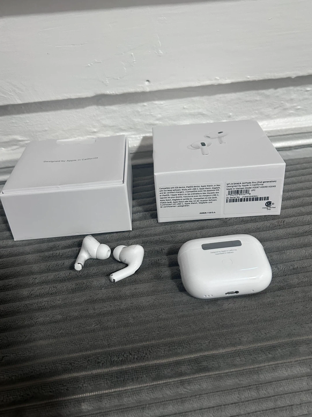 Apple AirPods Pro 2nd gen - photo 4