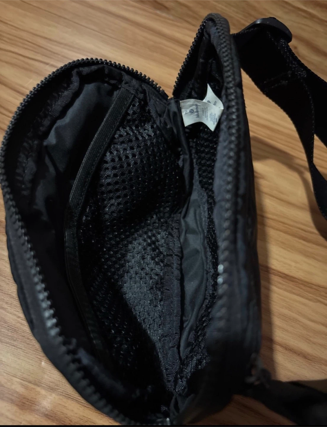 Lululemon Belt Bag - photo 4