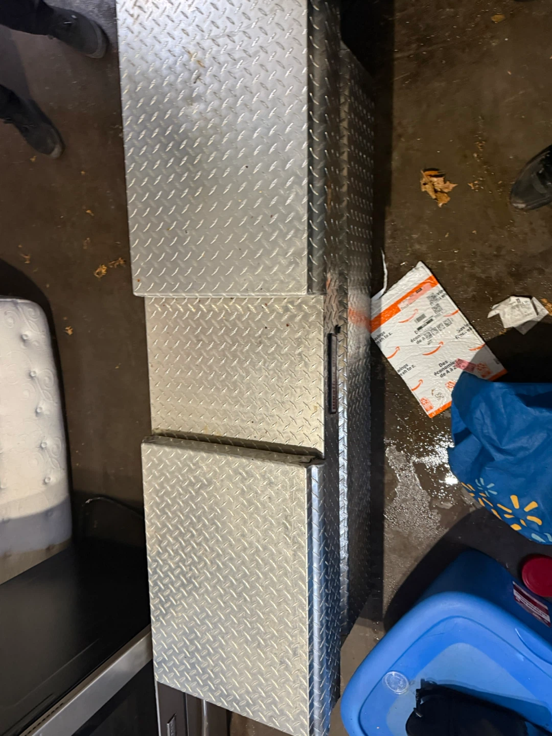 Storage truck box
