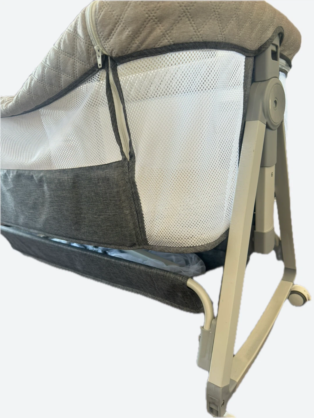 Baby Bedside Bassinet - photo 3