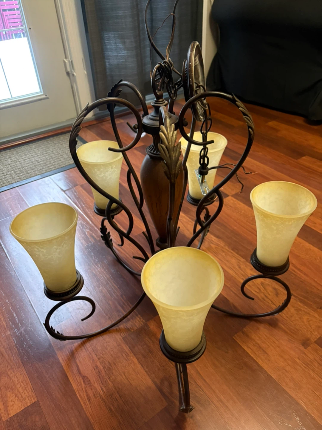5-Light Chandelier with Frosted Glass Shades - photo 2